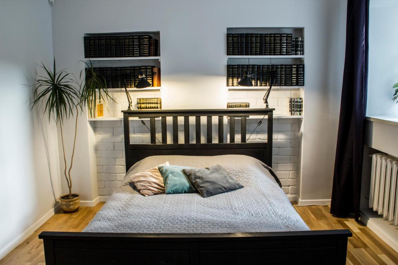 Mini Bookshop Appartement *